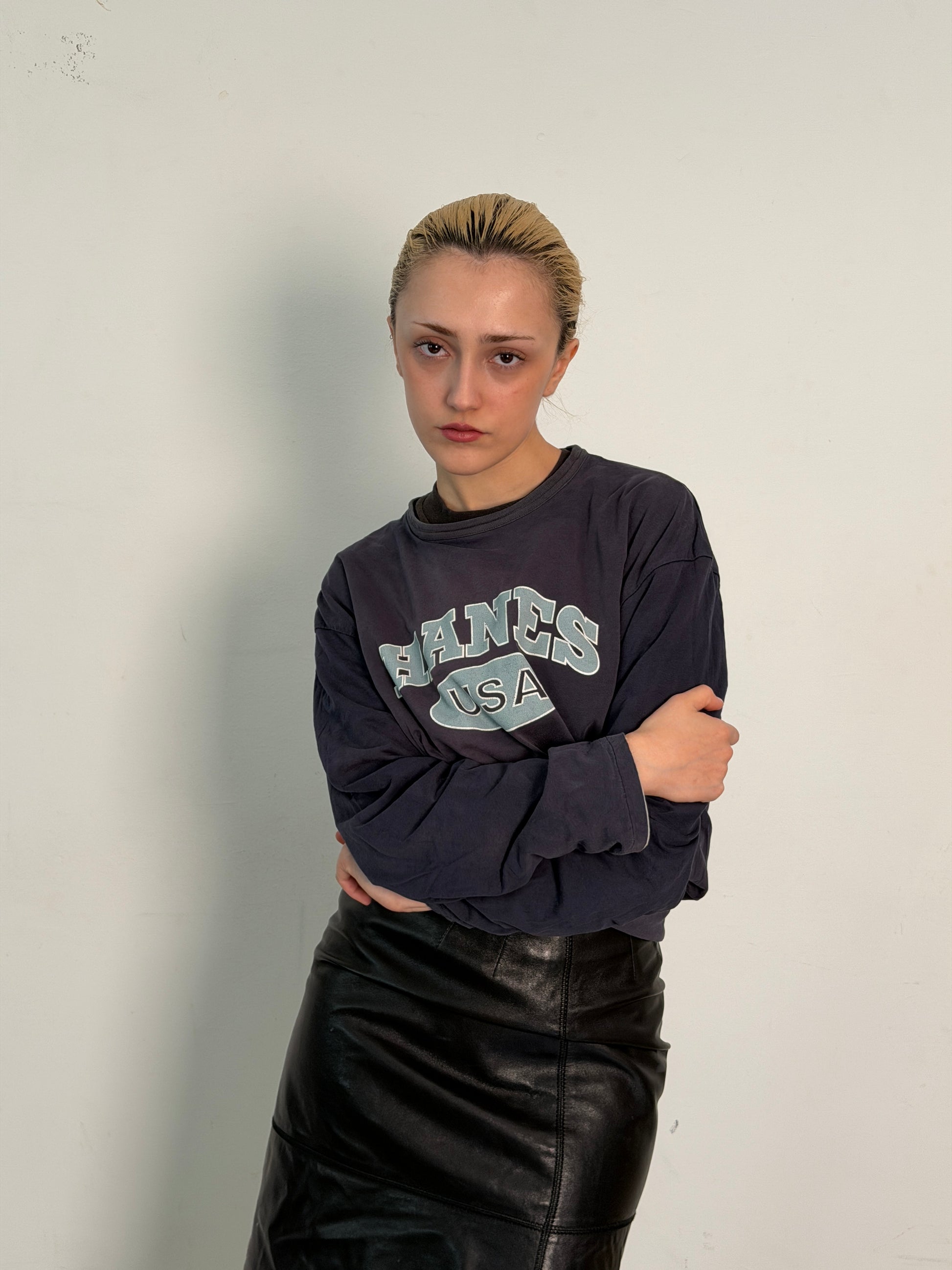 hanes longsleeve tshirt