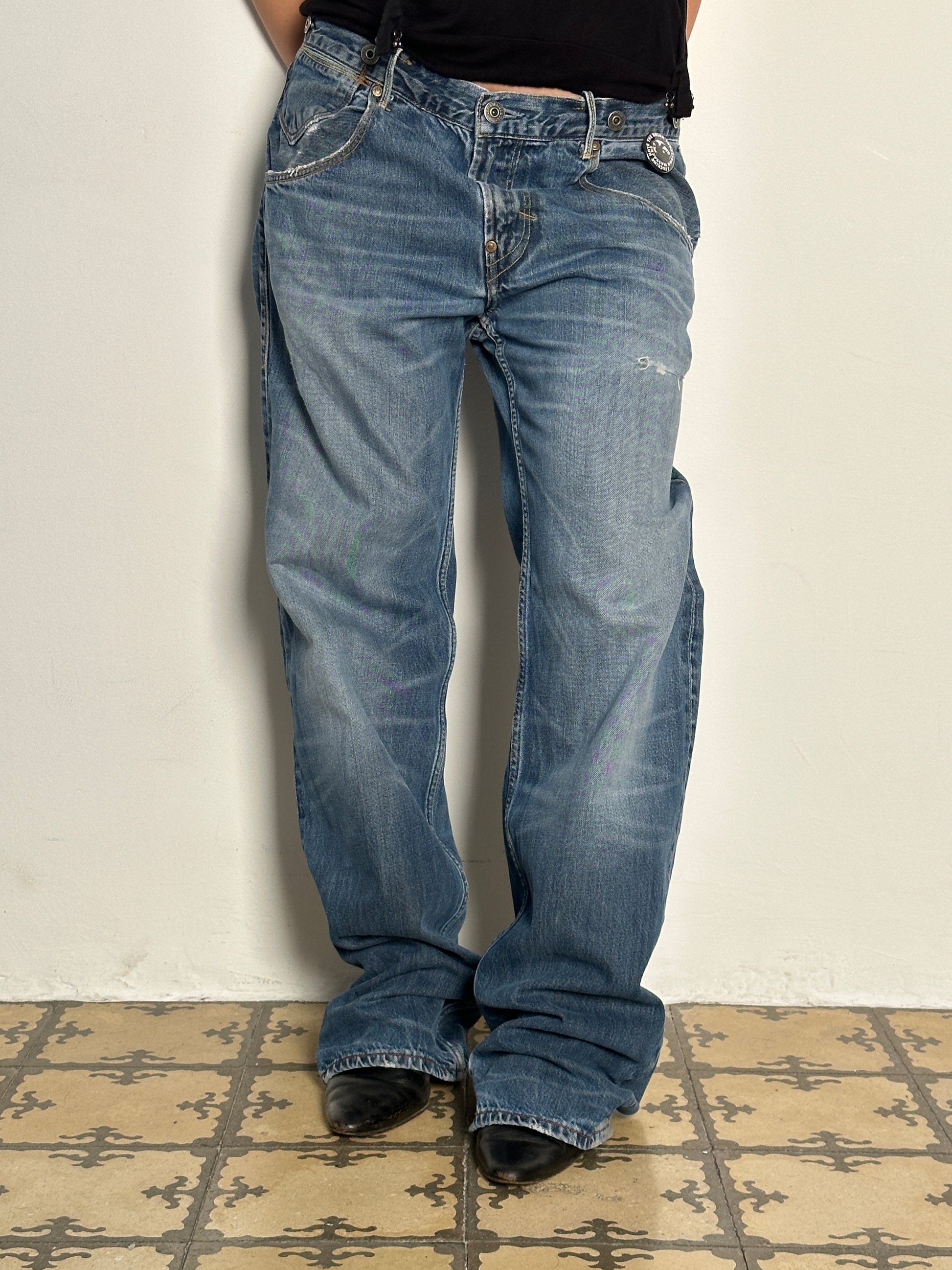 LEVI'S ENGINEERED