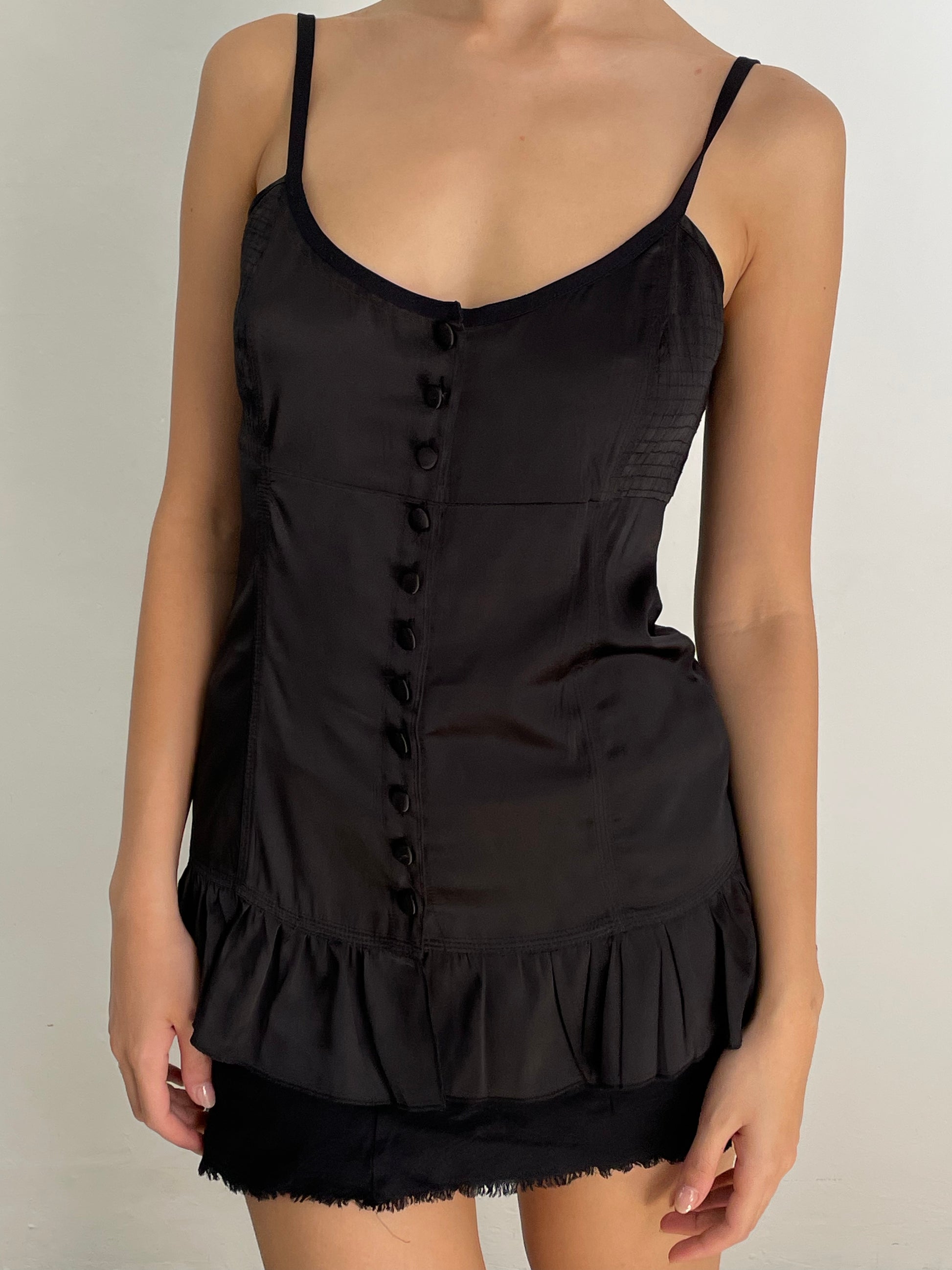 BLACK BUTTONED TOP